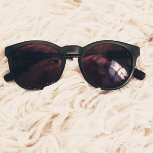 ELLEN DEGENERES sunglasses